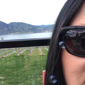 Meet your Posher, Sam